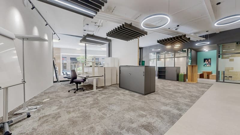 Moderne, lichtdurchflutete Bürofläche an zentraler Lage in Chur  bezugsbereit und flexibel (5)