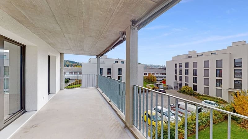 45-Zimmer-Wohnung-in-Gossau-Balkon-11.jpg