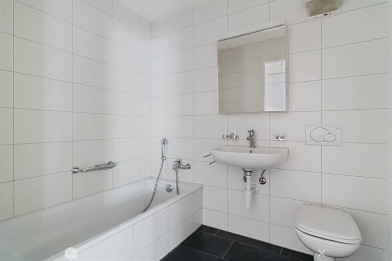 Badezimmer mit Badewanne