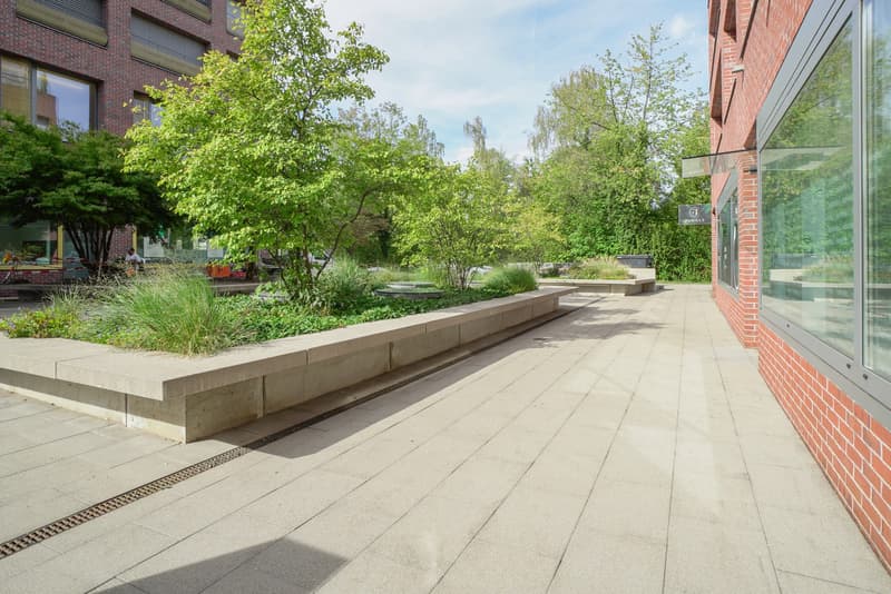 Moderne, lichtdurchflutete Bürofläche an zentraler Lage in Kloten, bezugsbereit und flexibel (5)