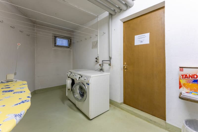 2 1/2 Zimmer Erdgeschosswohnung in Ladir zu verkaufen (13)