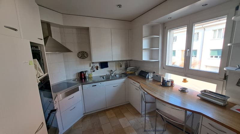 Attraktives renoviertes 5-Zimmer-Reihenhaus mit Garage in Basel (7)