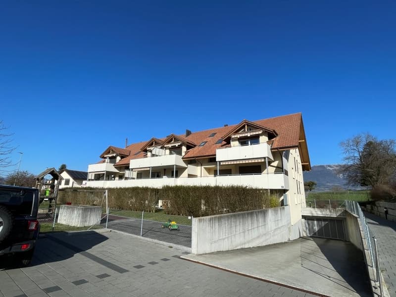 Moderne 3.5-Zimmer-Duplex-Wohnung in Leuzigen (1)