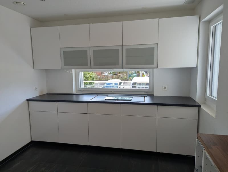 Modernes 5-Zimmer-Einfamilienhaus mit Garten (3)