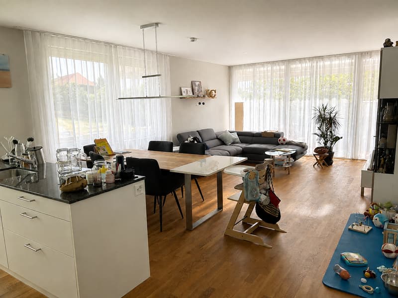 Helle 4.5-Zimmer-Wohnung (3)