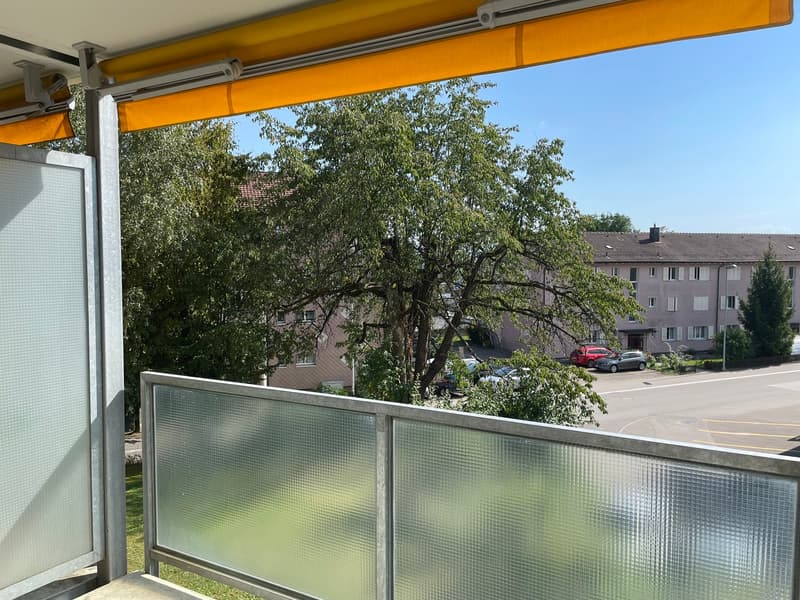 Gemütliche 2.5-Zimmer-Wohnung mit Balkon in Grenchen (6)