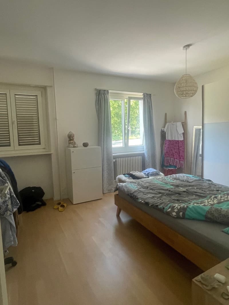 Sonnige 2.5-Zimmer-Wohnung mit Balkon in Solothurn (5)