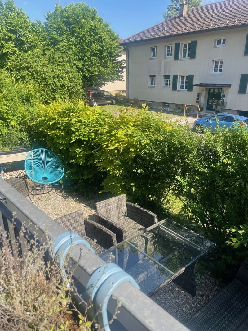 Sonnige 2.5-Zimmer-Wohnung mit Balkon in Solothurn (7)