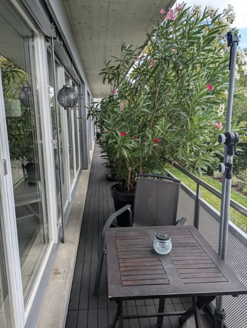 4.5 Zimmer mit 125 m² und Aussenflächen in drei Himmelsrichtungen (10)