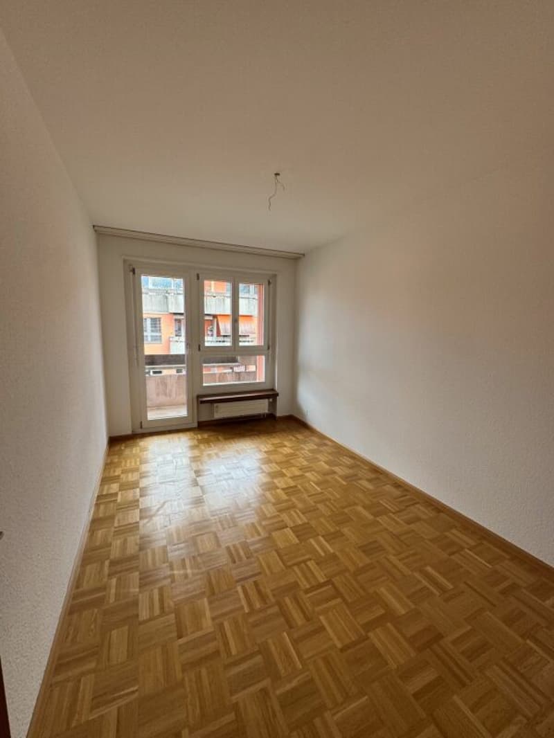 Appartamento accogliente in una zona tranquilla con balcone (4)