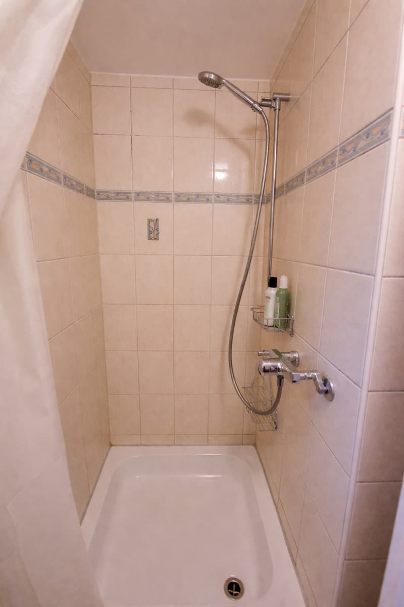 Chambres meublées à louer immédiatement - pratiques & sans complication (4)