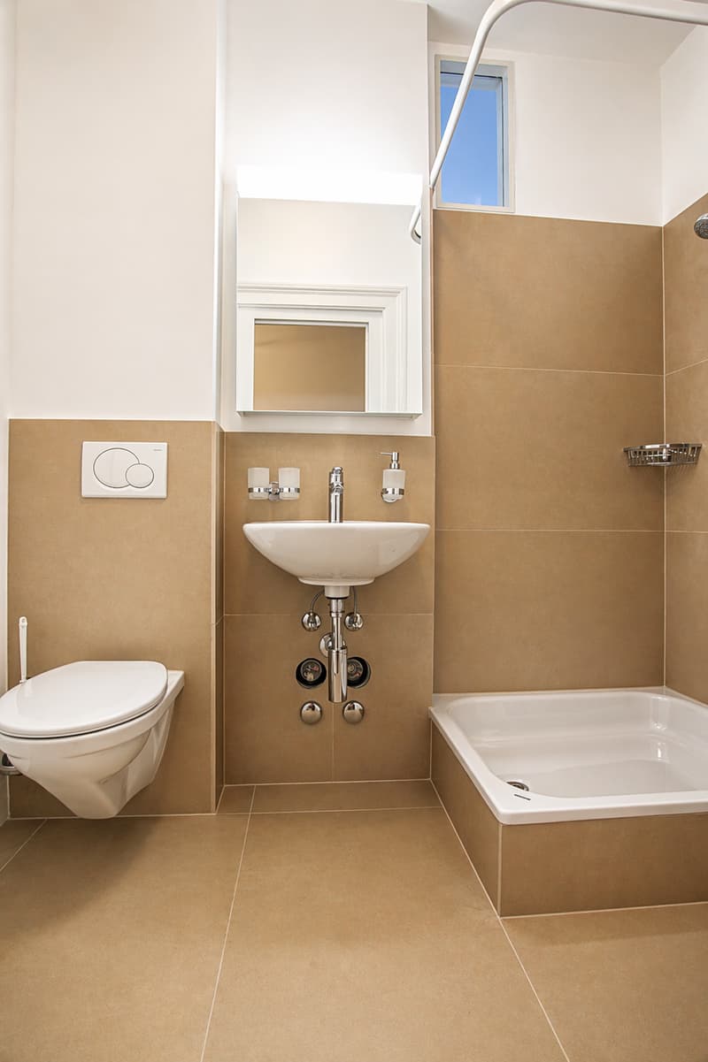 Charmante 4-Zimmer-Maisonette-Wohnung mit Ofen in Basel (6)