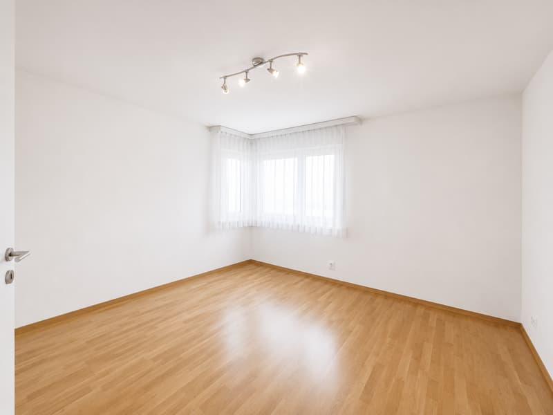 Moderne EG-3-Zimmerwohnung in Ettingen zu vermieten (5)