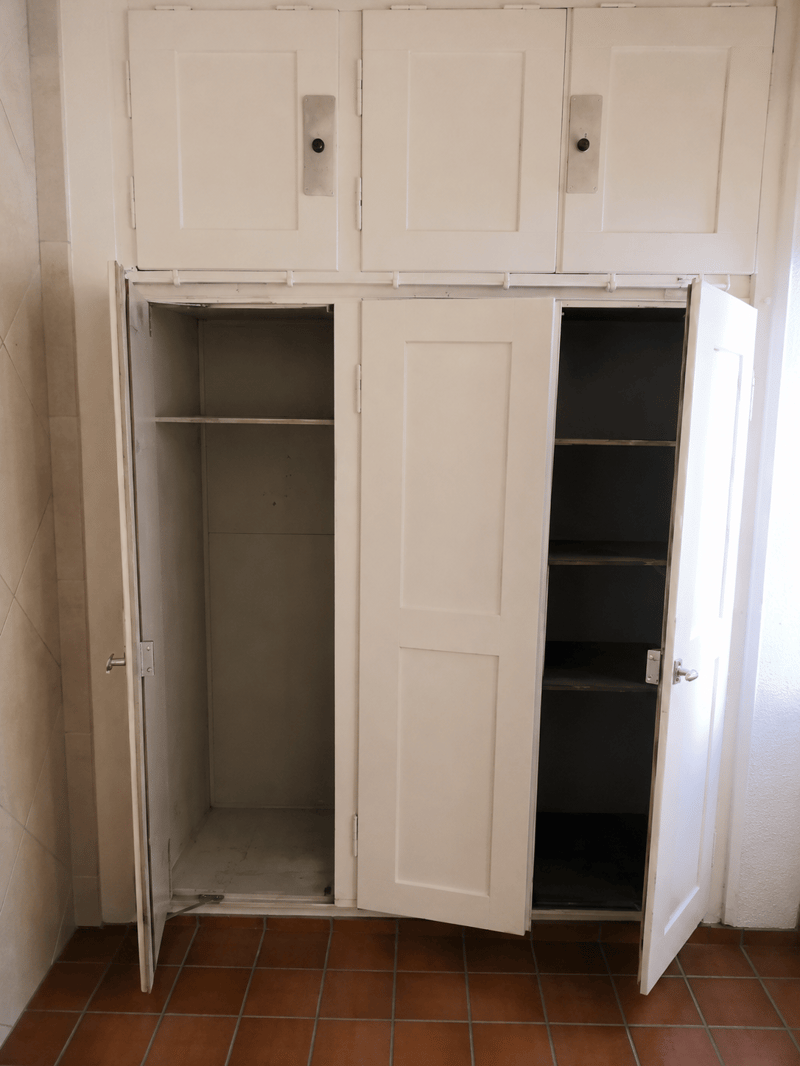 Einbauschrank (Balkon)