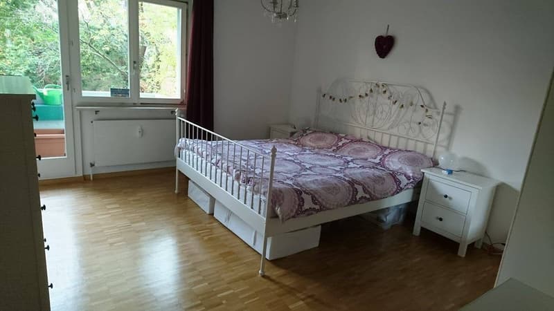 Schlafzimmer mit Balkon