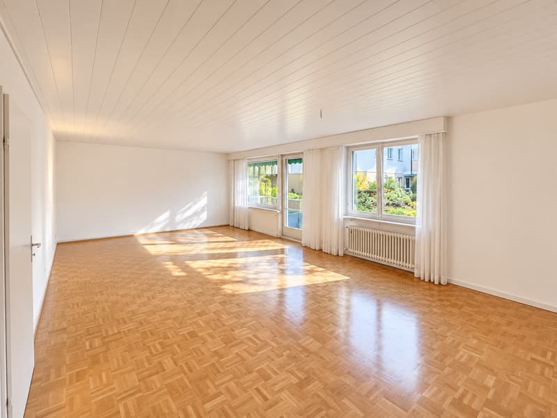 Erstbezug nach Renovation – grosszügige 4½-Zimmer-Wohnung im Grünen (1)