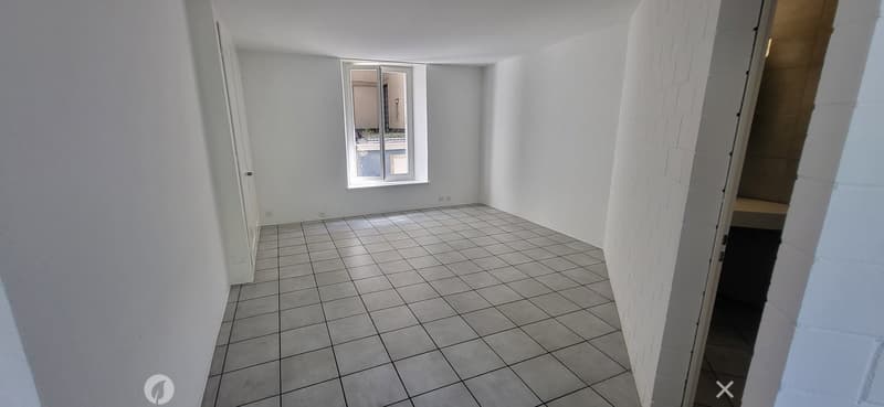 Charmante 3-Zimmerwohnung, Hochparterre rechts, an der Schüss (6)