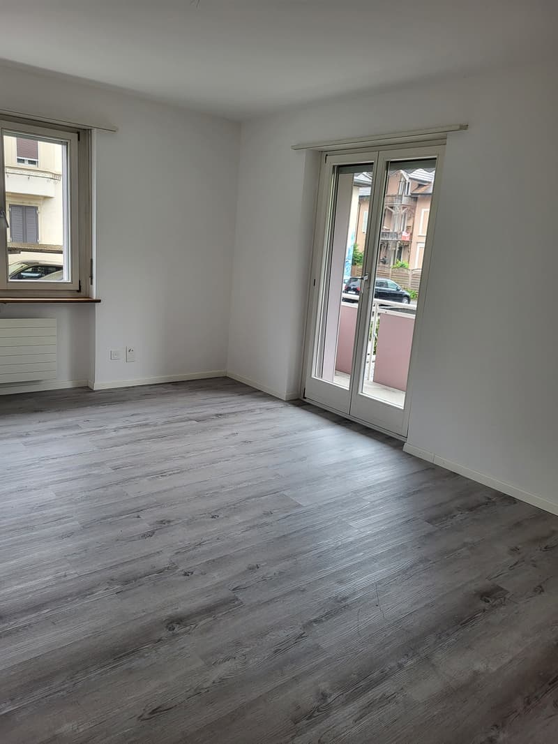 Charmante 2.5-Zimmer-Wohnung in Nidau mit Balkon (14)