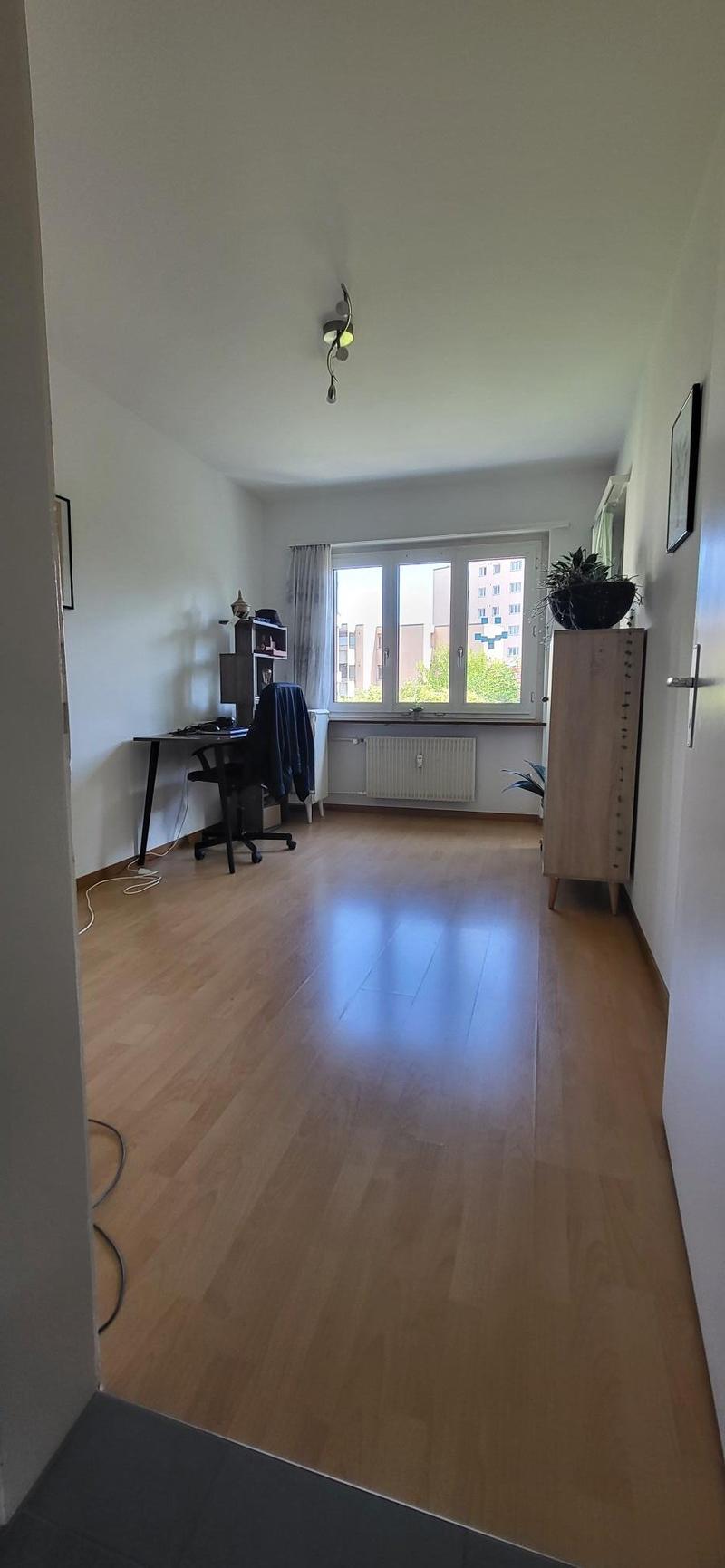 3-Zimmerwohnung mit Balkon, 1. OG rechts (11)