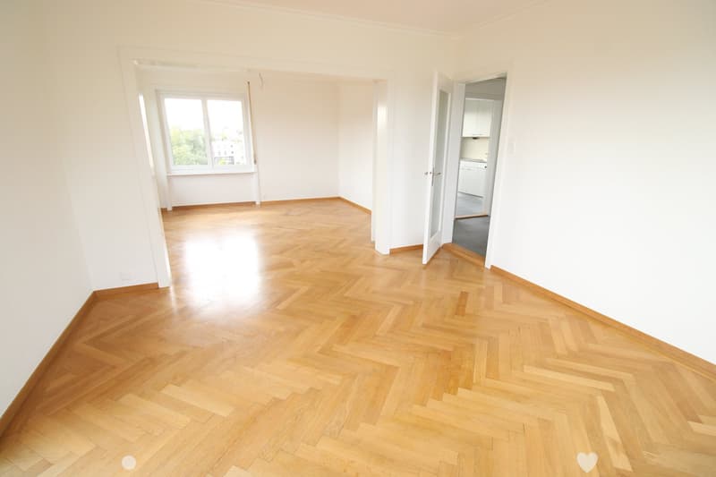 Tolle 4.5-Zimmer-Wohnung im Altbau an der General-Dufour-Strasse in Biel (1)