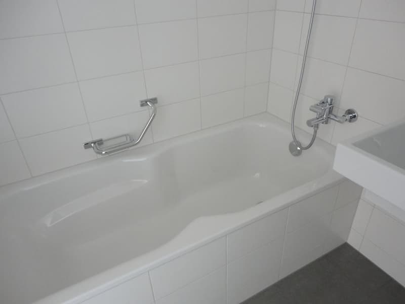 Moderne 3.5 Zimmer-Dachwohnung mit Galerie und Terrasse (14)