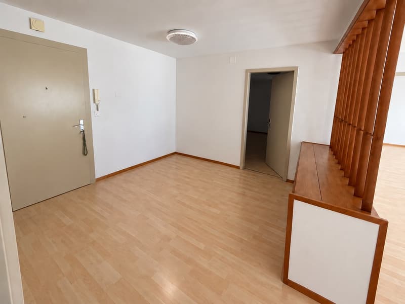 3.5-Zimmer-Wohnung mit Balkon in Nidau – ab Dezember 2026 verfügbar (3)