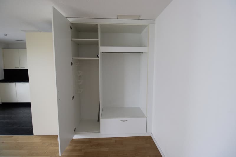 Moderne 3.5-Zimmerwohnung mit Balkon (13)