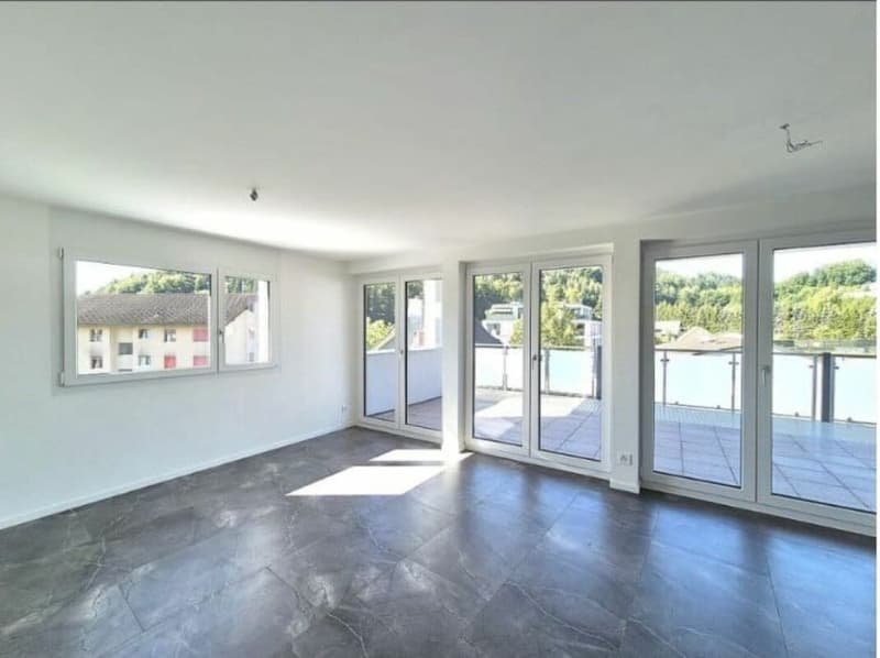 Neubau-Mehrfamilienhaus mit 4 Wohnungen und Einstellhalle - Stockweg 6, Studen BE (2)