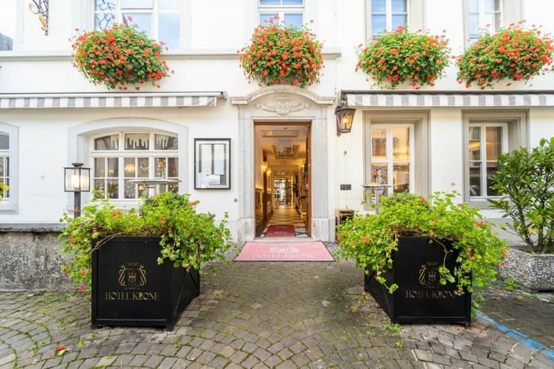 Hotel Krone - Traditionshotel mit Restaurant im historischen Städtli (1)