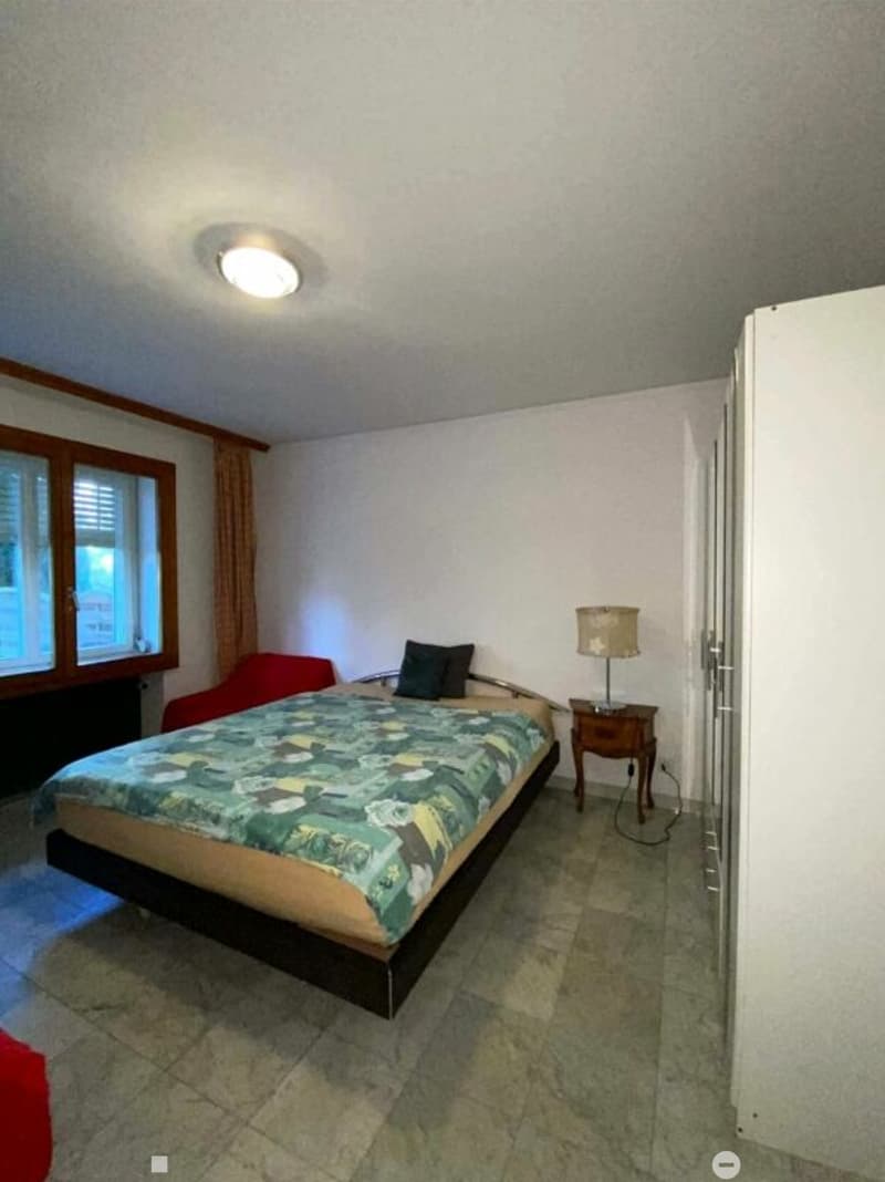 Ruhige 2.5-Zimmer-Gartenwohnung mit Sitzplatz - Brüggstrasse 74, Biel (6)