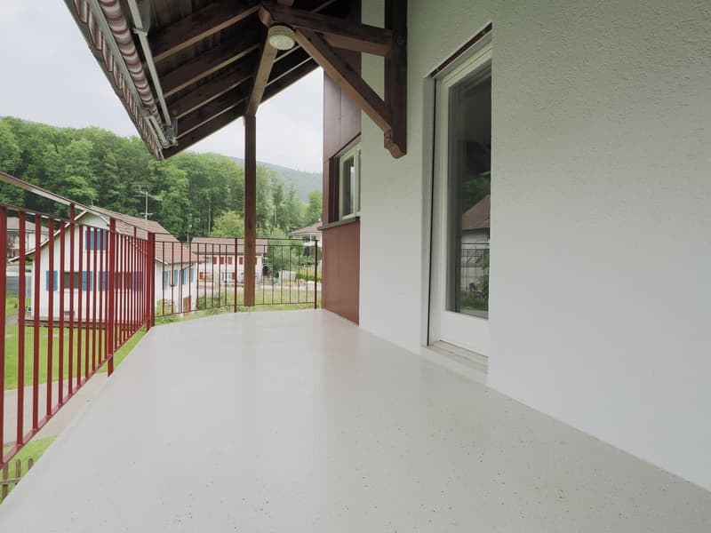 Attraktives 6-Familienhaus mit Einstellhalle – solide Anlageimmobilie in Ramiswil (17)