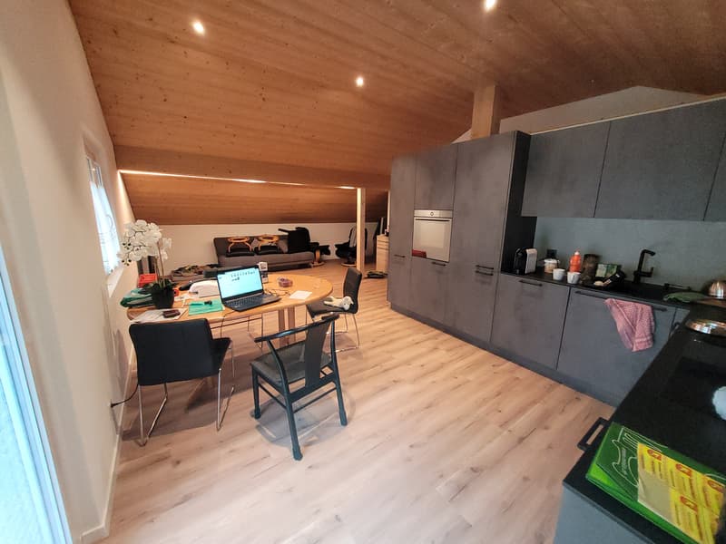 2½ ZI-WOHNUNG IN VÄTTIS (SG), MÖBLIERT, TEMPORÄR (2)