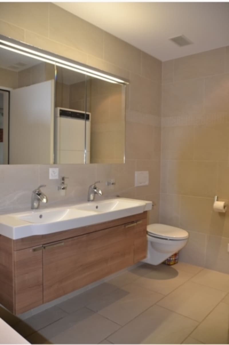 4½ ZI-WOHNUNG IN HORGEN (ZH), MÖBLIERT (8)