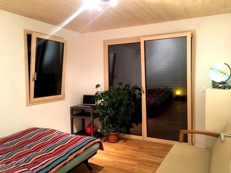 5 ZIMMER-HAUS IN OBERWIL (BL), MÖBLIERT (7)