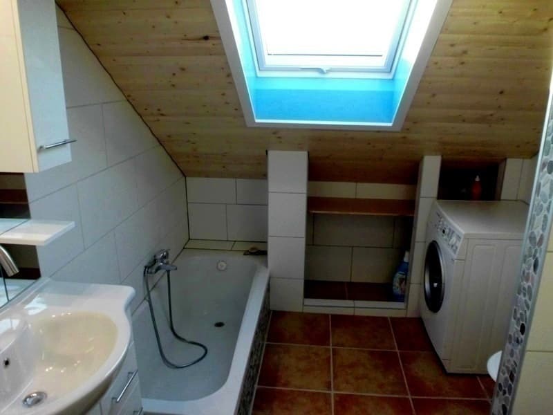 2½ ZIMMER-DACHWOHNUNG IN BASEL - ISELIN, MÖBLIERT, TEMPORÄR (7)