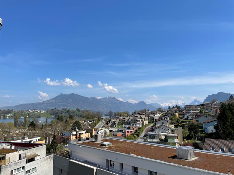 3½ ZIMMER-DACHWOHNUNG IN LUZERN, MÖBLIERT, TEMPORÄR (9)