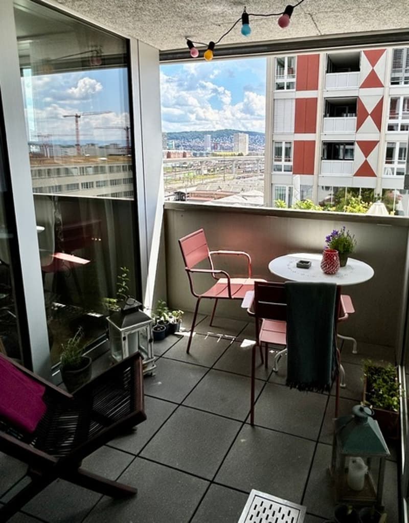 2½ ZI-WOHNUNG IN ZÜRICH - KREIS 4 HARD, MÖBLIERT, TEMPORÄR (8)