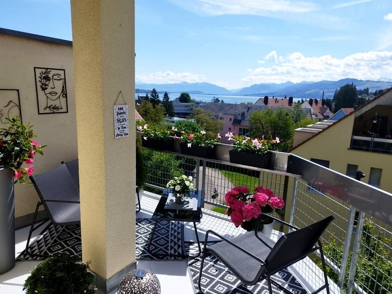 2½ ZIMMER-ATTIKAWOHNUNG IN AU (ZH), MÖBLIERT, TEMPORÄR (10)