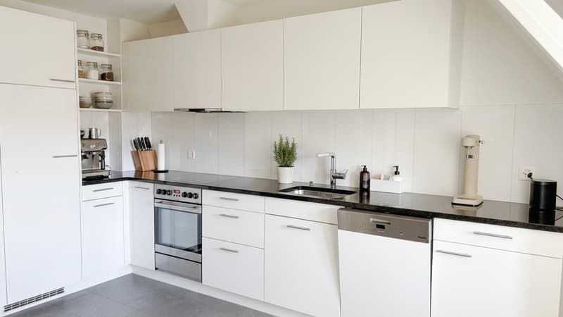 2½ ZI-WOHNUNG IN BERN - LÄNGGASSE, MÖBLIERT, TEMPORÄR (4)