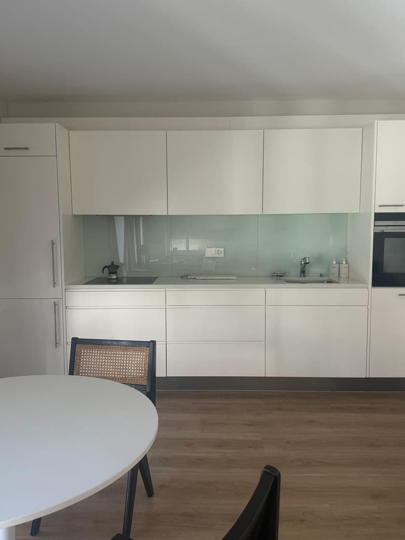 2 ZI-WOHNUNG IN ZÜRICH - KREIS 8 SEEFELD/MÜHLEBACH, MÖBLIERT, TEMPORÄR (2)