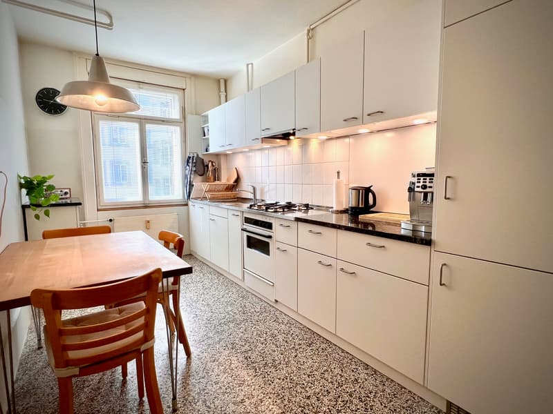 3 ZI-WOHNUNG IN ST. GALLEN, MÖBLIERT (3)