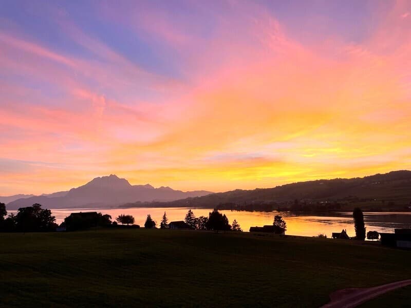 2½ ZI-WOHNUNG IN KÜSSNACHT AM RIGI (SZ), MÖBLIERT, TEMPORÄR (1)
