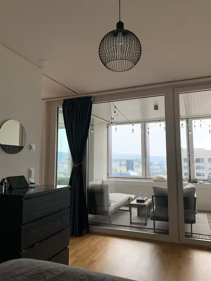 2½ ZI-WOHNUNG IN ZÜRICH - KREIS 9 ALTSTETTEN, MÖBLIERT, TEMPORÄR (4)