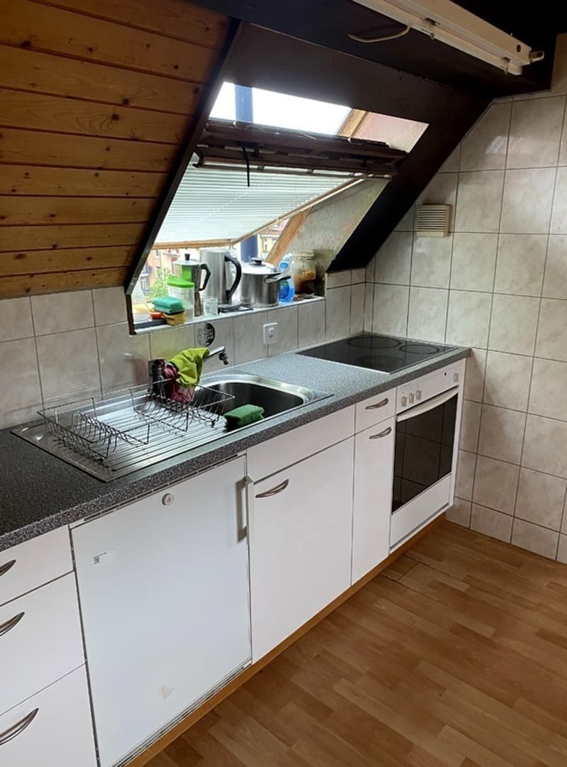 1½ ZIMMER-DACHWOHNUNG IN ZÜRICH - KREIS 3 SIHLFELD, MÖBLIERT, TEMPORÄR (4)