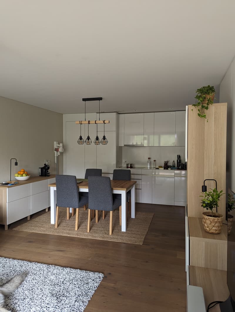 2½ ZI-WOHNUNG IN KLOTEN (ZH), MÖBLIERT, TEMPORÄR (2)