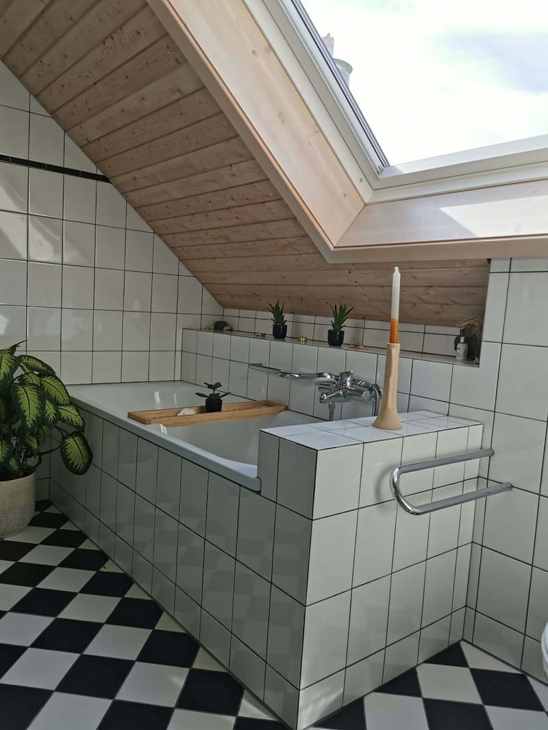 7½ ZIMMER-HAUS IN URNÄSCH (AR), MÖBLIERT, TEMPORÄR (6)