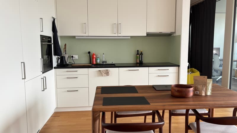 1½ ZI-WOHNUNG IN ZÜRICH - KREIS 9 ALTSTETTEN, MÖBLIERT, TEMPORÄR (4)