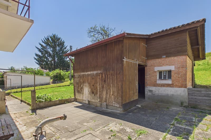 Viel Platz, viel Charme, viel Potenzial – Einfamilienhaus in Gurmels (17)