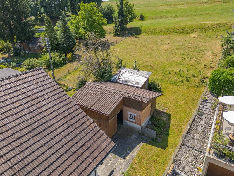 Viel Platz, viel Charme, viel Potenzial – Einfamilienhaus in Gurmels (4)