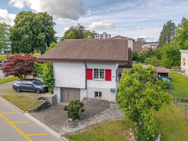 Bezaubernde Einfamilienhaus in Lyss (2)